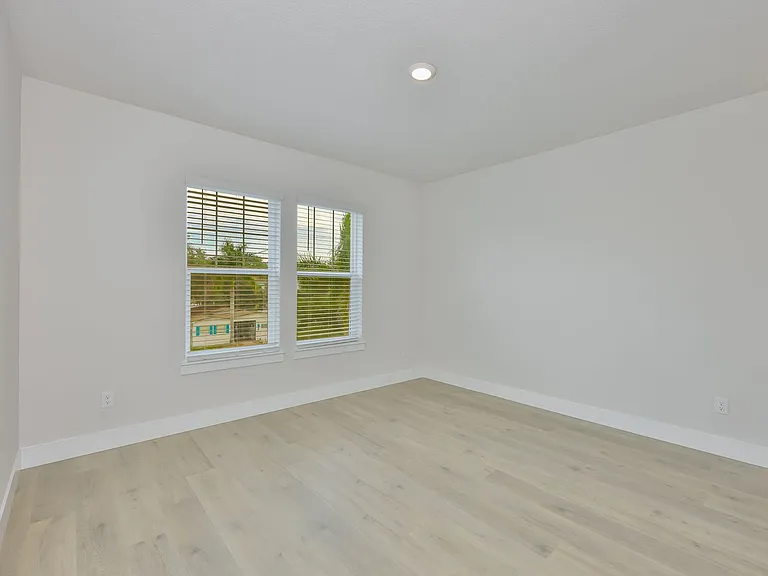 4718 W Kensington Ave — Photo 25