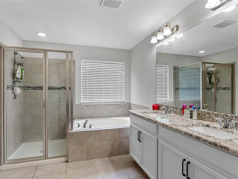 3211 Turret Dr — Photo 18