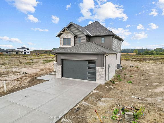 5th image of 5 Doerr Ct