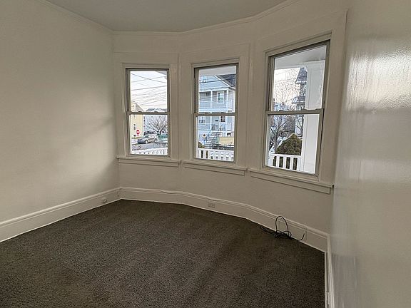 2nd image of 114 Overlook Ave Floor 1