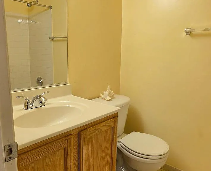 12723 Sullivan Ct — Photo 20