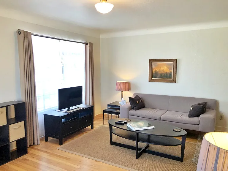 219 Solano Dr NE #1 — Photo 6