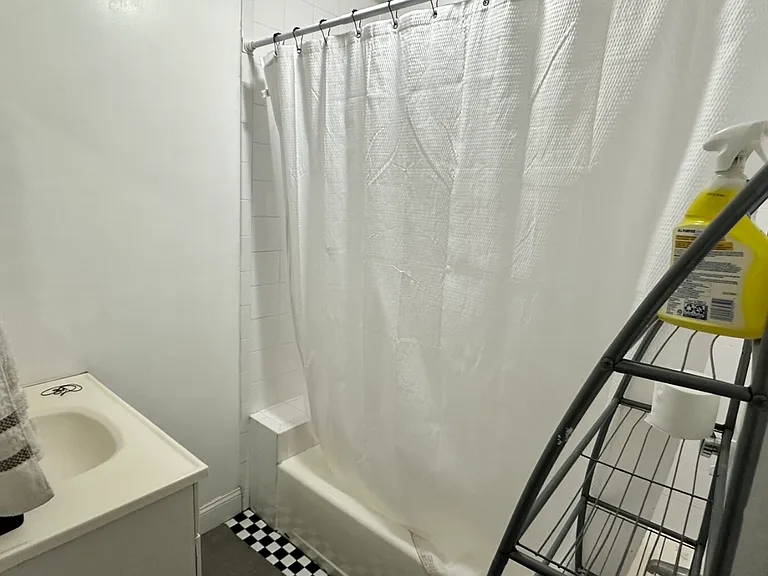 65 Burbank St #2A — Photo 6