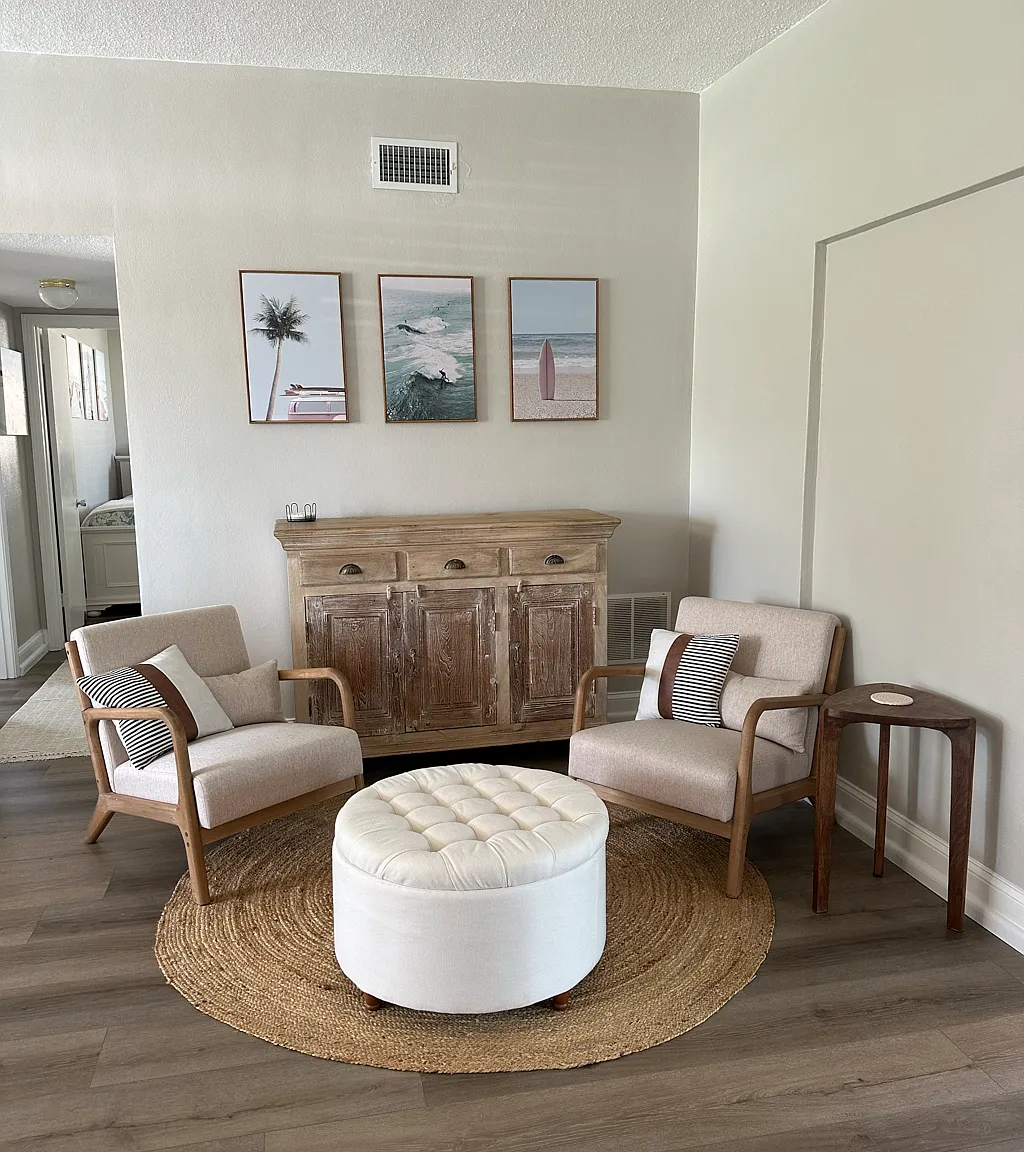 16 N Venetian Way — Photo 3