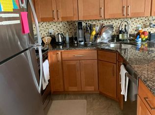 3 Elm St #219, Somerville, MA 02143