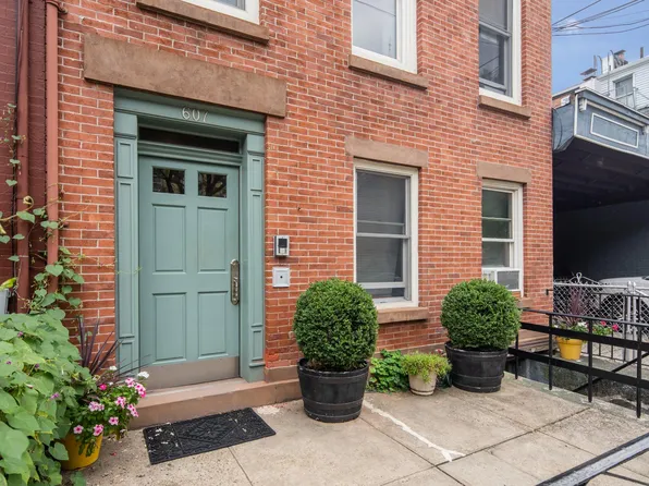 607 Garden St #2, Hoboken, NJ 07030