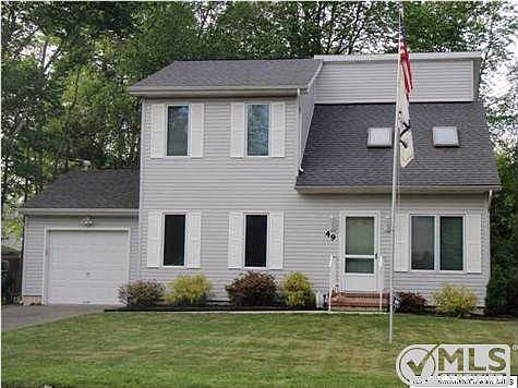 1st image of 49 Lighthouse Dr