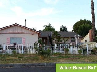 19839 Leadwell St, Winnetka, CA 91306