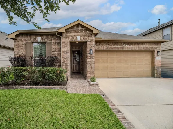 4130 Lake Cypress Cir, Houston, TX 77068