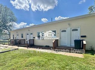 510 N 6th Ave E APT 2, Newton, IA 50208