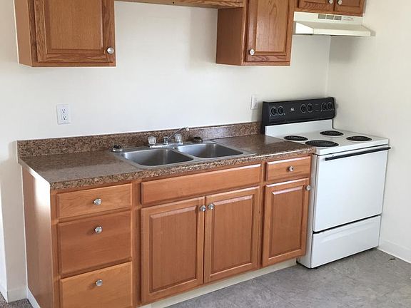 2nd image of 133 Reichart Ave APT L