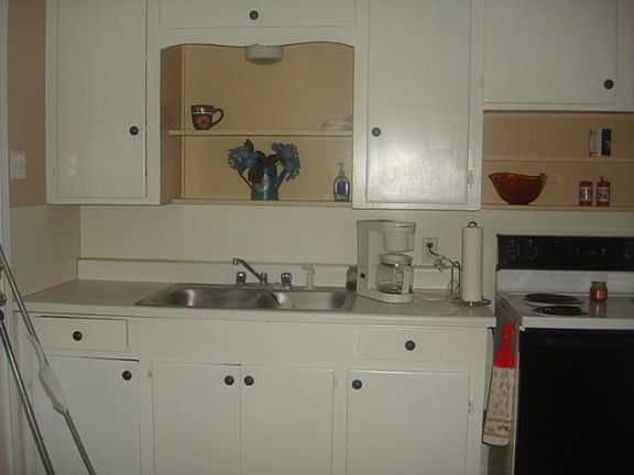 5th image of 5030 Anthony St