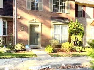 10381 Green Holly Ter, Silver Spring, MD 20902