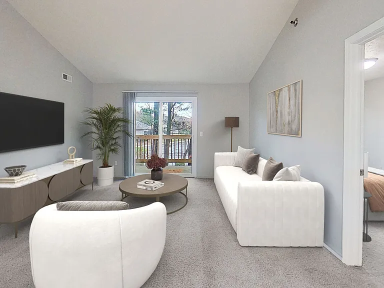 Westbury Lake Apartments — Photo 20