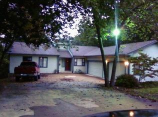 434 Cherokee Rd, Lake Ozark, MO 65049