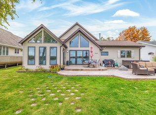 8122 W Royal Rd, Stanwood, MI 49346