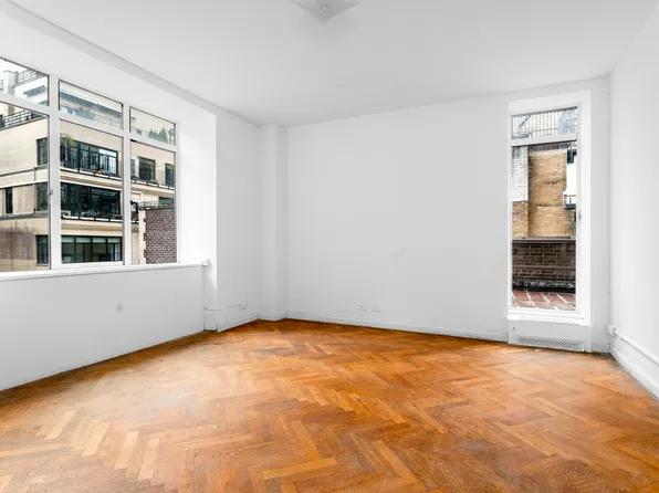 24 West 55th Street image 5 of 11