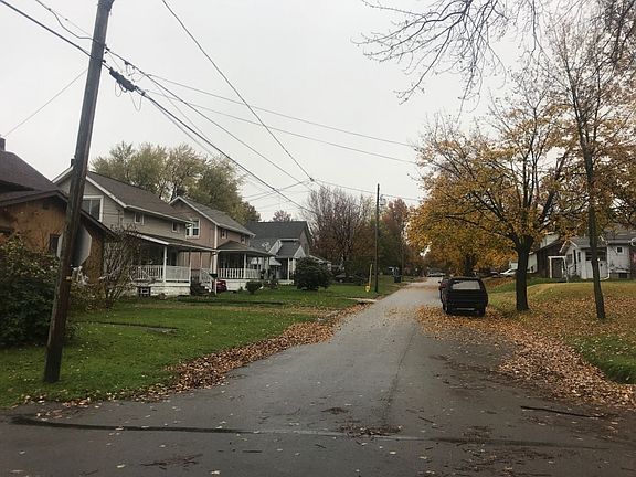5th image of 2573 Nesbitt Ave