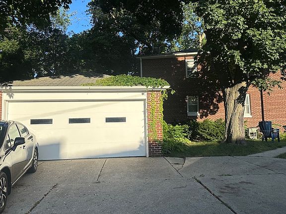 3rd image of 2600 E Bradford Ave #A