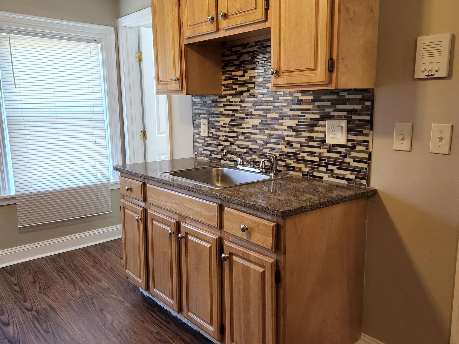 1 bed, $1,800 — Photo 3