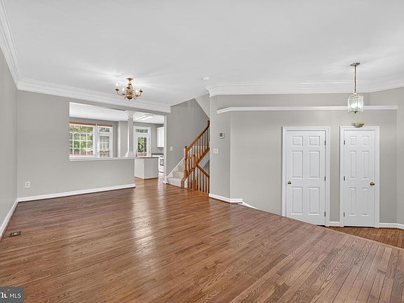 3rd image of 5506 Jowett Ct