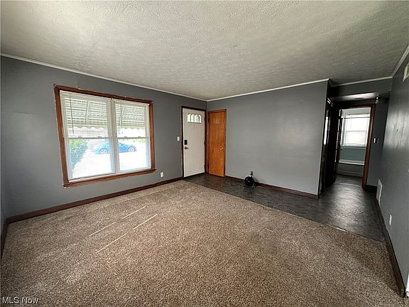 5th image of 12211 Brooklawn Ave