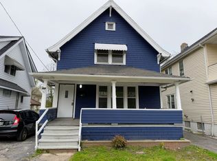 958 E 130th St, Cleveland, OH 44108