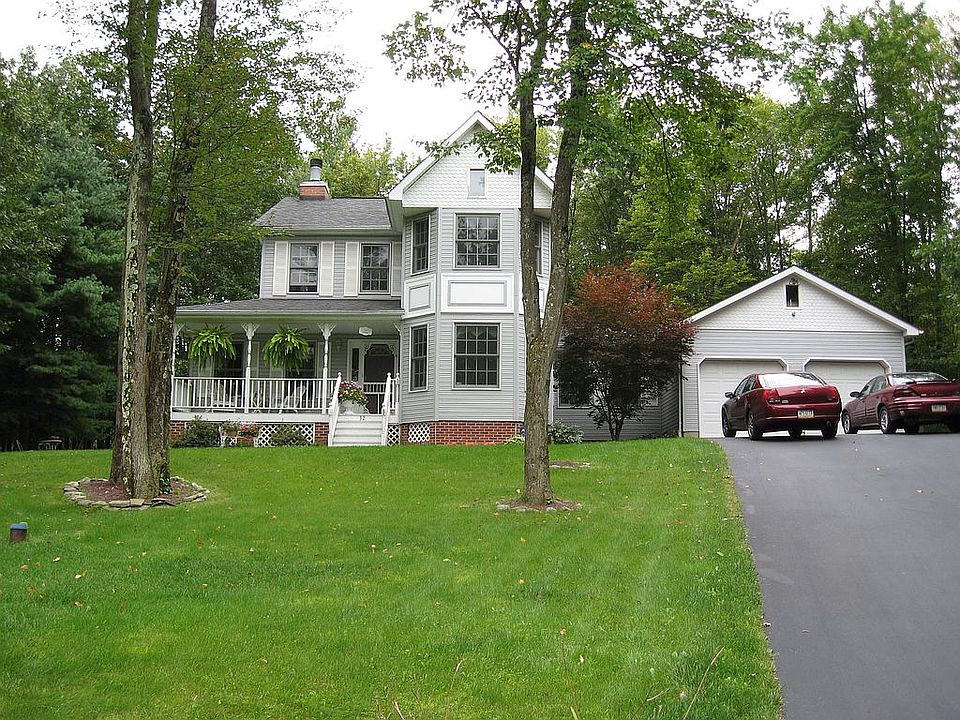 1st image of 611 Florence Ct