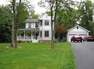 611 Florence Ct, Stroudsburg, PA 18360