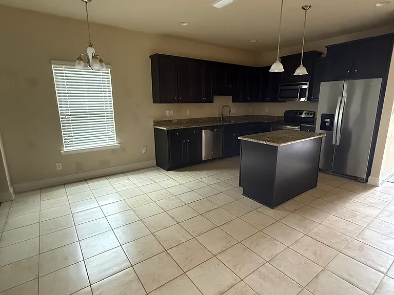 3051 Notsram Ct — Photo 4