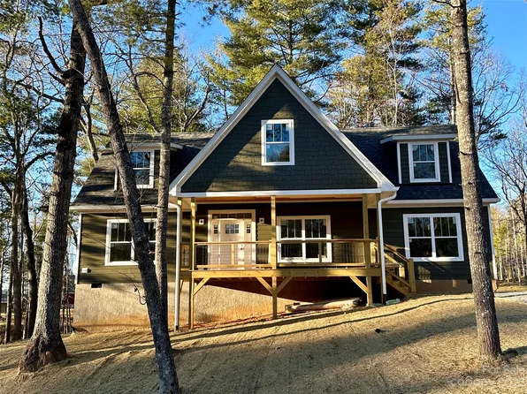 195 Cascade Ridge Rd, Fairview, NC 28730