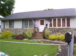 1819 Lincoln St, Croydon, PA 19021