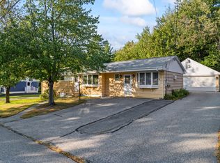 50 Ashmount St, Lewiston, ME 04240