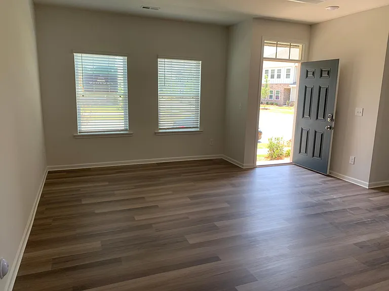 306 Sagecroft Ln — Photo 14