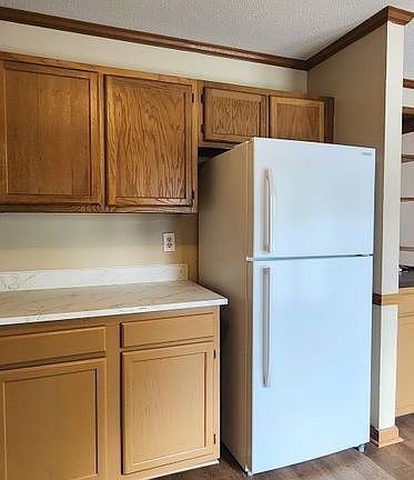 4th image of 5706 Chalmers Ct
