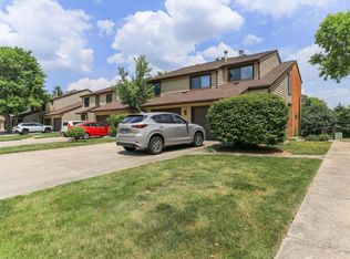 2130 Harbortown Cir, Champaign, IL 61821