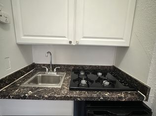 22715 Martin Rd APT C2, Saint Clair Shores, MI 48081