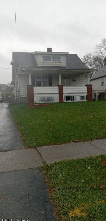 1st image of 793 E Lucius Ave
