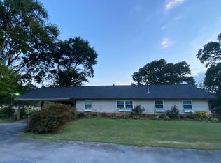 323 Bama Dr, Talladega, AL 35160