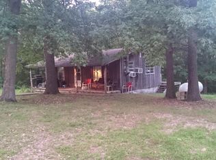1810 Coopers Rd, Pineville, MO 64856