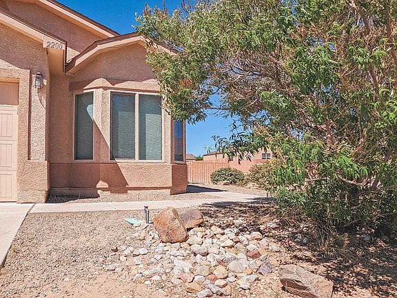 3rd image of 2200 Camino Rincon SW