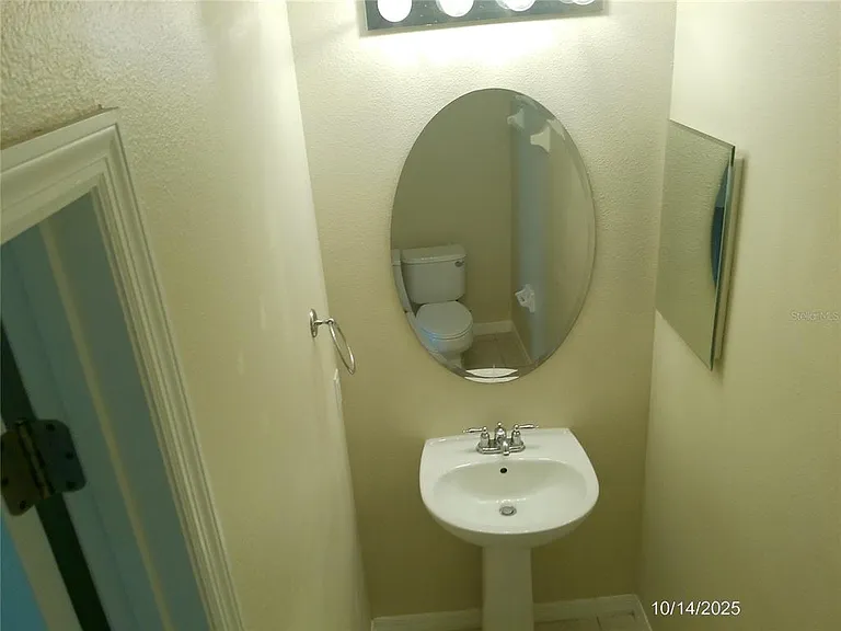 6376 Sedgeford Dr — Photo 3