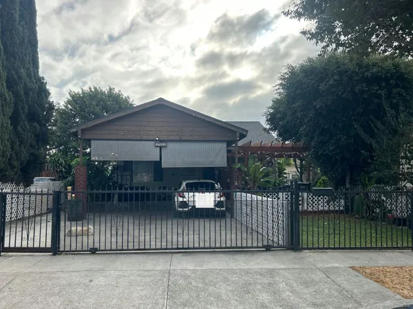 4832 Fir St, Pico Rivera, CA 90660