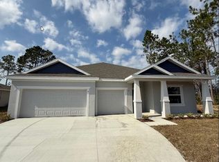 8 Flint Hill Ln, Palm Coast, FL 32137