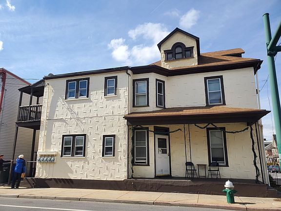2nd image of 145 E North Ave #2