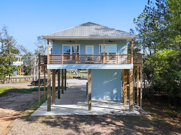 4069 Blue Jay St, Bay Saint Louis, MS 39520