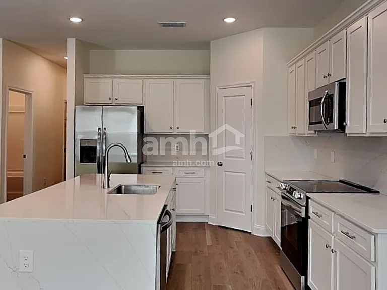 5696 Oesterle Rd — Photo 3