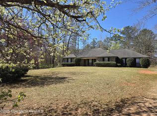 68 Baker Ln, Tallassee, AL 36078