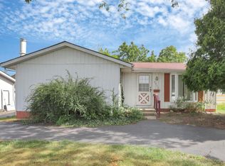 5062 Brush Ridge Ct, Columbus, OH 43228