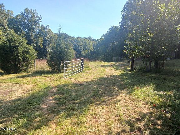 5th image of 259 Ward Ln